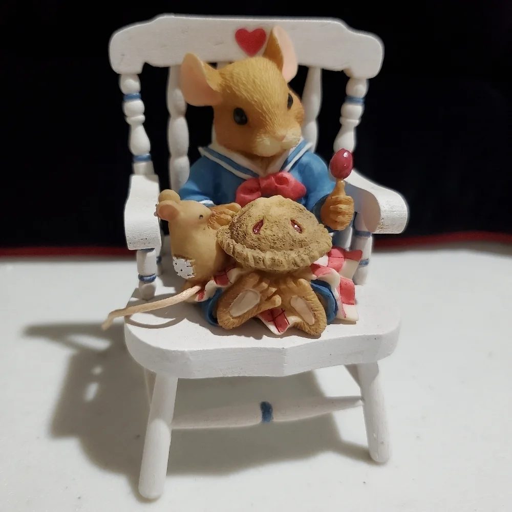 Vintage 1995 New Enesco 